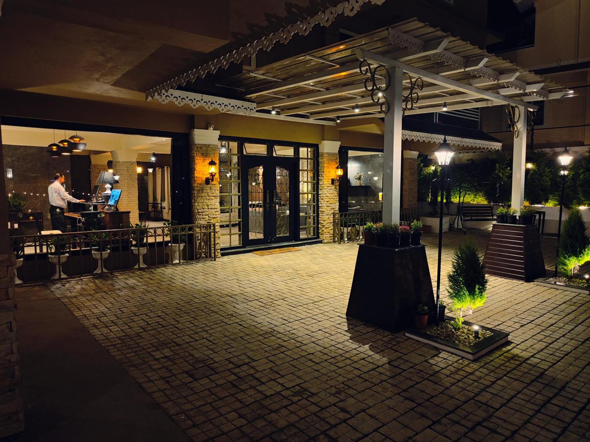 Hotel Acropolis Shillong Exterior foto